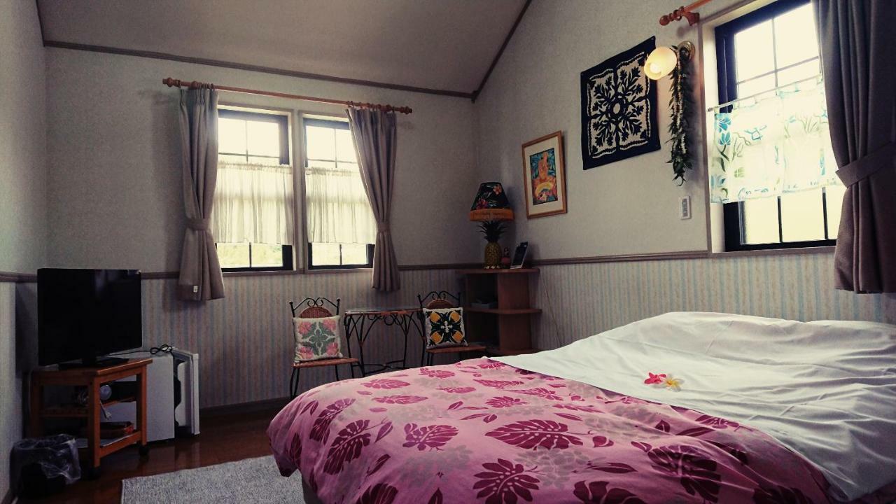 Hotel ペンションカパルア軽井沢 Karuizawa Zewnętrze zdjęcie